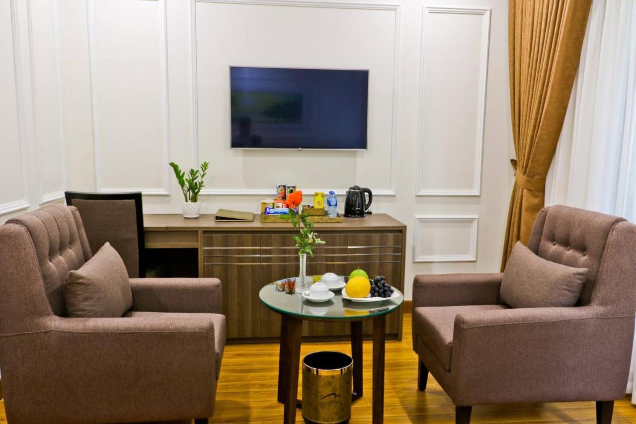 Dai Phat Hotel Ханой Екстериор снимка